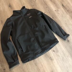 Milwaukee soft shell Men's Heated Jacket ,  Black,  Heats